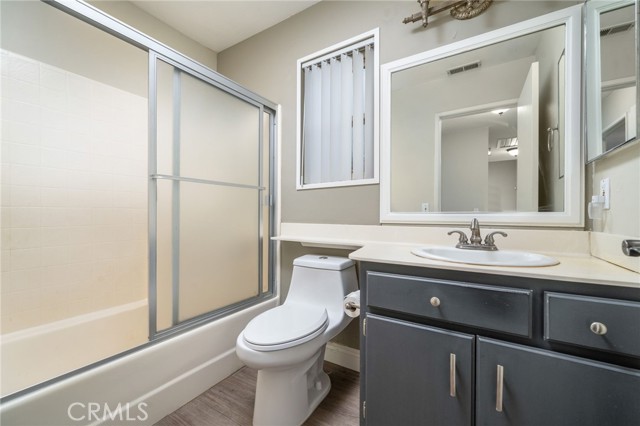 Detail Gallery Image 17 of 31 For 3901 San Lorenzo River Rd, Ontario,  CA 91761 - 4 Beds | 2 Baths
