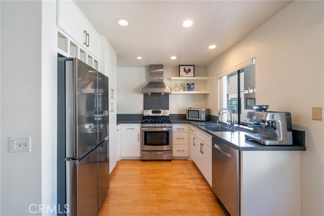 Detail Gallery Image 10 of 49 For 2577 Plaza Del Amo #730,  Torrance,  CA 90503 - 3 Beds | 2/1 Baths