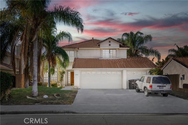 Detail Gallery Image 1 of 43 For 1947 Harbor Dr, Hemet,  CA 92545 - 4 Beds | 2/1 Baths