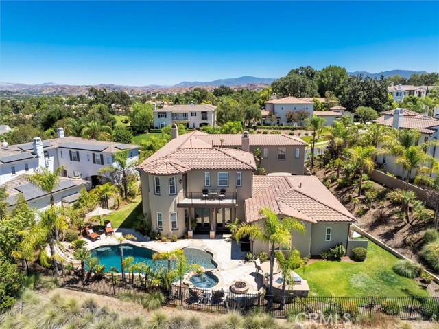 24816 Los Altos Drive, Valencia CA: https://media.crmls.org/medias/694a6b96-1877-4b8d-b386-ff5c1e2e62b7.jpg