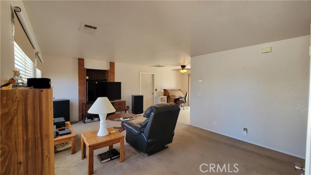 Detail Gallery Image 36 of 57 For 8756 Oakwood Ave, Hesperia,  CA 92345 - 7 Beds | 6 Baths