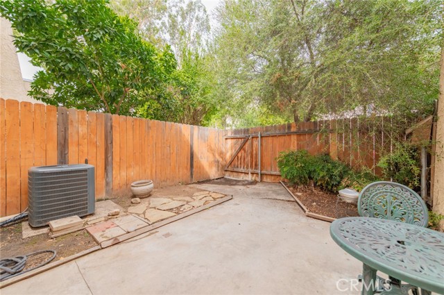 Detail Gallery Image 18 of 20 For 2533 Colgate Way, Riverside,  CA 92507 - 2 Beds | 1/1 Baths