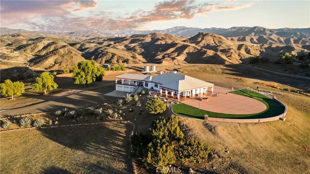 31800 Diamond View Lane