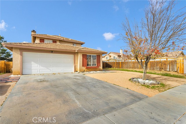 Detail Gallery Image 2 of 38 For 15192 Amber Way, Adelanto,  CA 92301 - 5 Beds | 3 Baths