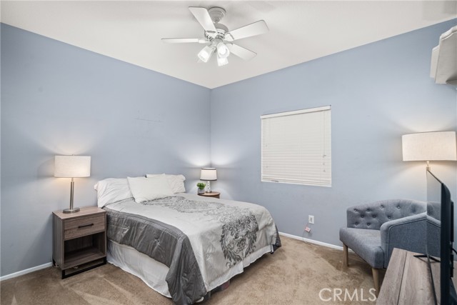 Detail Gallery Image 27 of 59 For 40651 Whitecliff Way, Palmdale,  CA 93551 - 5 Beds | 2/1 Baths