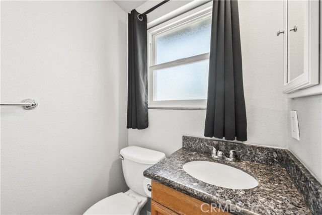 Detail Gallery Image 19 of 41 For 13540 Wilfrey Ave, La Mirada,  CA 90638 - 4 Beds | 2 Baths