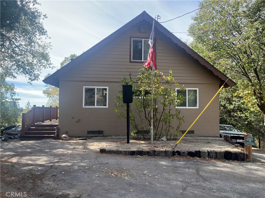 6070 Manzanita Court