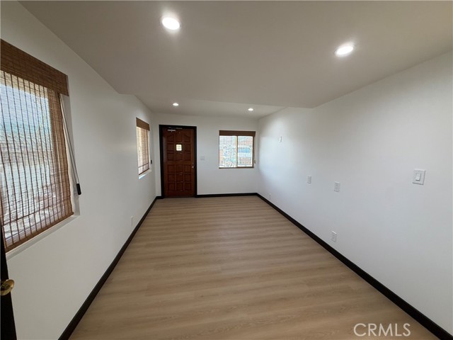  Commercial for Sale in Sun Valley, California