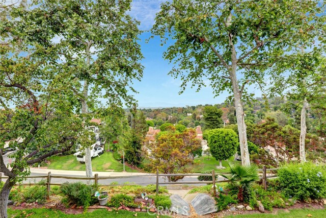 Detail Gallery Image 29 of 40 For 3364 Punta Alta 2d,  Laguna Woods,  CA 92637 - 2 Beds | 2 Baths