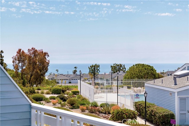 24612 Harbor View Drive, Dana Point CA: https://media.crmls.org/medias/6950027c-ff22-472b-b2e2-a5ae81603677.jpg