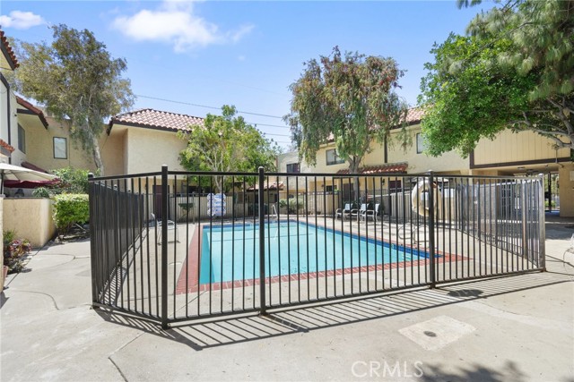 Detail Gallery Image 36 of 38 For 13540 Hubbard St #21,  Sylmar,  CA 91342 - 2 Beds | 1/1 Baths