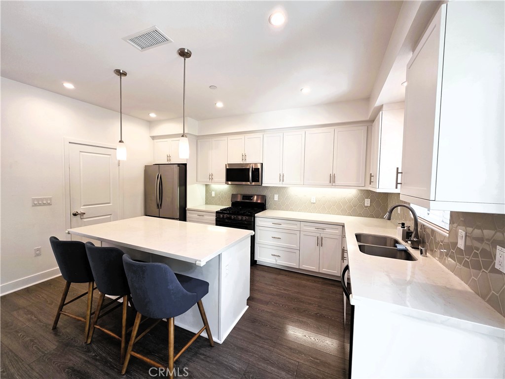 69509Bd7 A8Ef 4312 95E5 33Bbc22Ed692 6747 Rhea Court, Reseda, Ca 91335 &Lt;Span Style='BackgroundColor:transparent;Padding:0Px;'&Gt; &Lt;Small&Gt; &Lt;I&Gt; &Lt;/I&Gt; &Lt;/Small&Gt;&Lt;/Span&Gt;