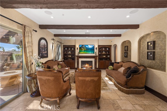 Detail Gallery Image 23 of 70 For 3830 Canfield Rd, Pasadena,  CA 91107 - 4 Beds | 4 Baths