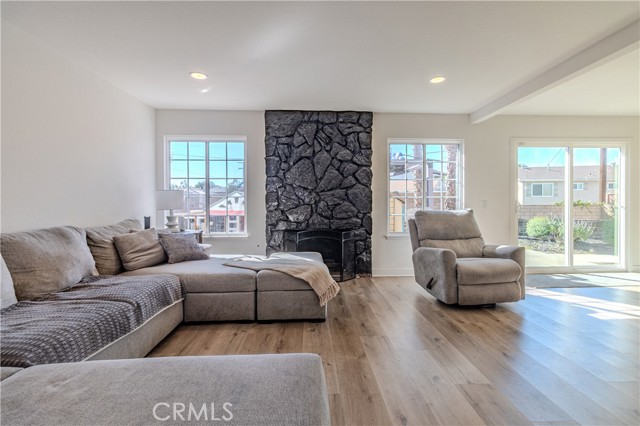 Detail Gallery Image 21 of 35 For 750 Saint Andrews Ct, Corona,  CA 92882 - 4 Beds | 2 Baths