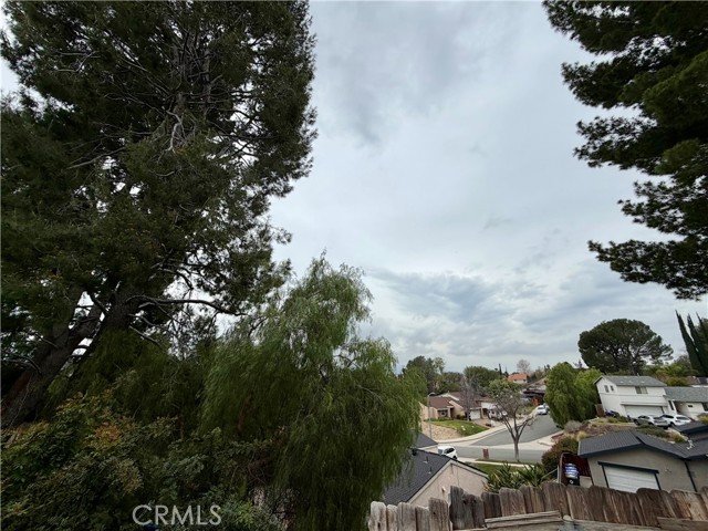 Detail Gallery Image 32 of 37 For 27939 Oakgale, Canyon Country,  CA 91351 - 3 Beds | 2 Baths