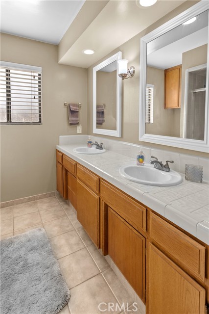 Detail Gallery Image 27 of 38 For 9800 Yarnell Ave, Bakersfield,  CA 93312 - 3 Beds | 2 Baths