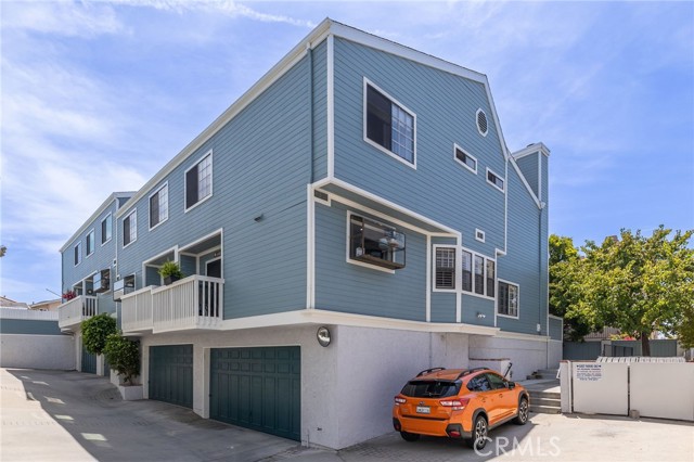 This townhome is the corner back unit. It's quiet, private and full of natural light.