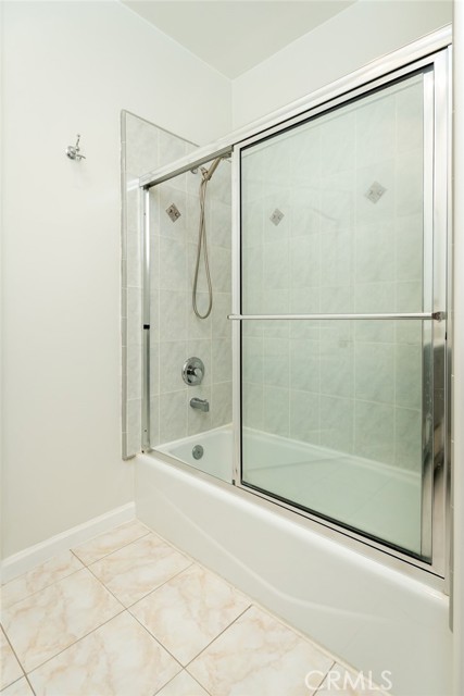 Detail Gallery Image 31 of 43 For 3960 Pennsylvania Ave #107,  La Crescenta,  CA 91214 - 3 Beds | 2/1 Baths