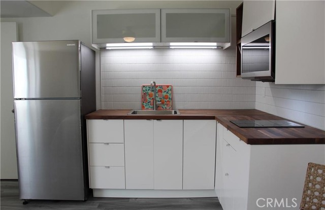 Image 1 of 13 For 27851 Lake St # Casita Only