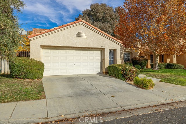 Detail Gallery Image 3 of 30 For 2153 Scott Ave, Palmdale,  CA 93550 - 3 Beds | 2 Baths