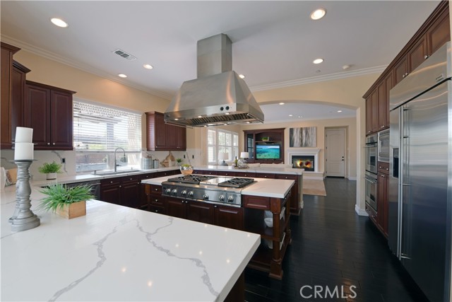 6958e01c 4787 4ebb A4e7 Ec7f98af7342