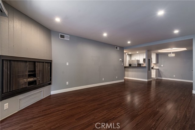 1230 Horn Avenue 525