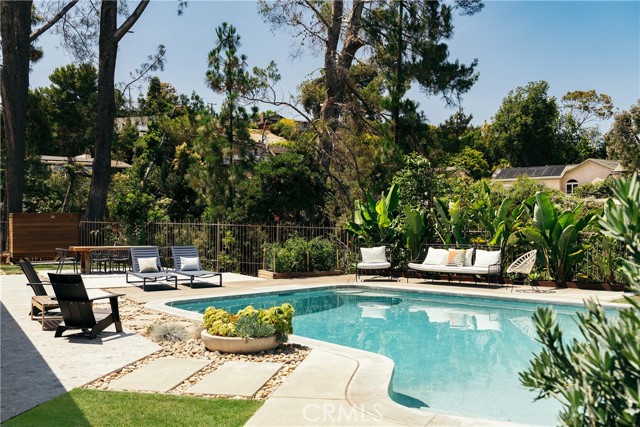 34 Shady Vista Road, Rolling Hills Estates CA: https://media.crmls.org/medias/695a11cf-a7cb-4b87-868f-0e3d82809d73.jpg
