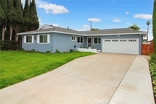 Detail Gallery Image 2 of 46 For 14212 Carfax Ave, Tustin,  CA 92780 - 4 Beds | 2 Baths