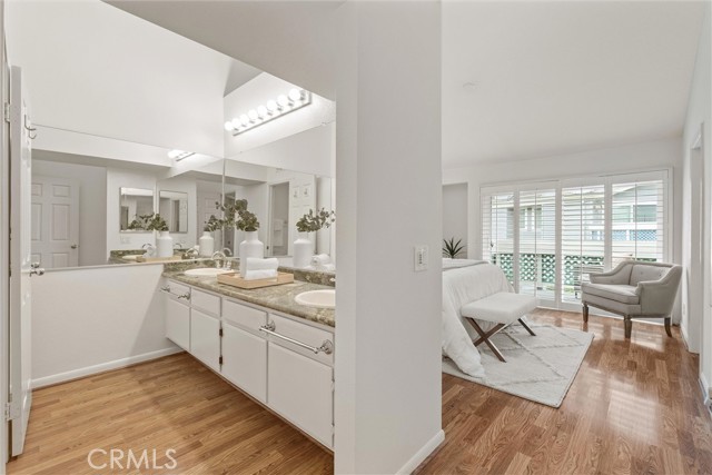 7291 Coho Dr, Huntington Beach CA: https://media.crmls.org/medias/695b4ef7-0c02-494a-956b-437270c1f4a0.jpg
