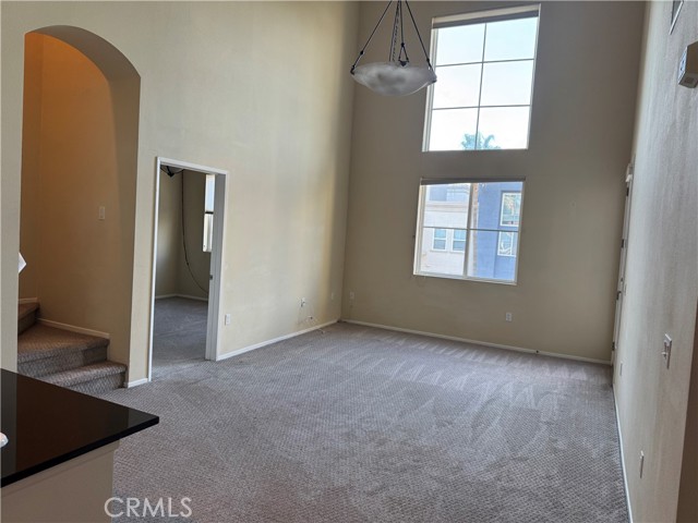 Front Image Thumbnail for CROC25261557