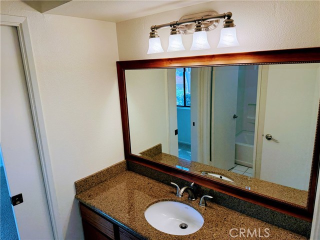 Detail Gallery Image 9 of 17 For 25671 Le Parc #85,  Lake Forest,  CA 92630 - 2 Beds | 1 Baths