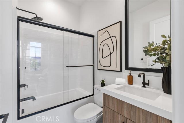 Detail Gallery Image 34 of 73 For 32195 Daybrook Ter, Temecula,  CA 92591 - 4 Beds | 4/1 Baths