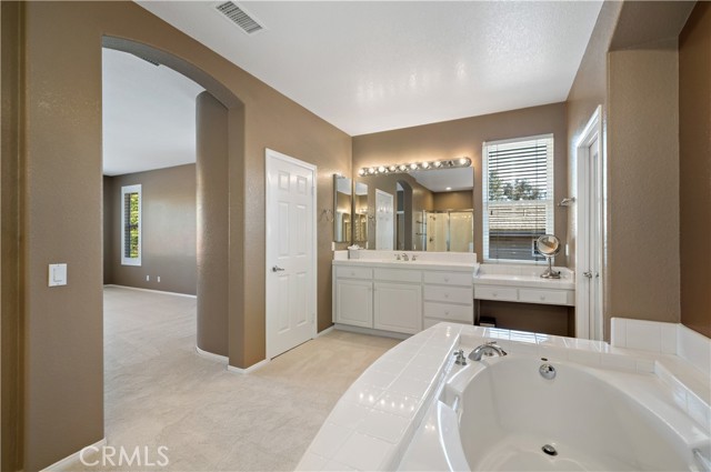Detail Gallery Image 26 of 49 For 41574 Laurel Valley Cir, Temecula,  CA 92591 - 5 Beds | 4 Baths