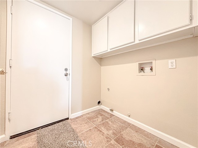 39360 Longhorn Court, Palmdale CA: https://media.crmls.org/medias/6960142c-2240-4be0-96a2-b7c9ae32774f.jpg