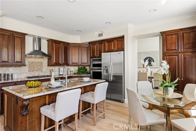 14 Celonova Place, Lake Forest CA: https://media.crmls.org/medias/696088b8-d631-40b4-b348-10c639417b8f.jpg