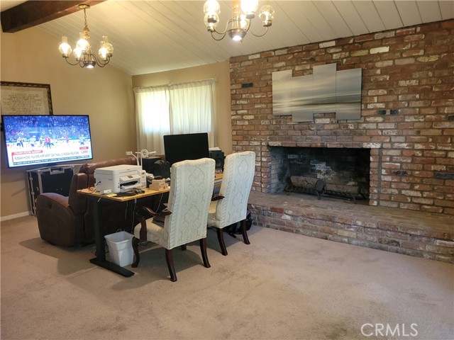 7161 N Atlantic Place, Long Beach CA: https://media.crmls.org/medias/6960ac4b-37d1-4549-9a3b-fd8aa5370bfc.jpg