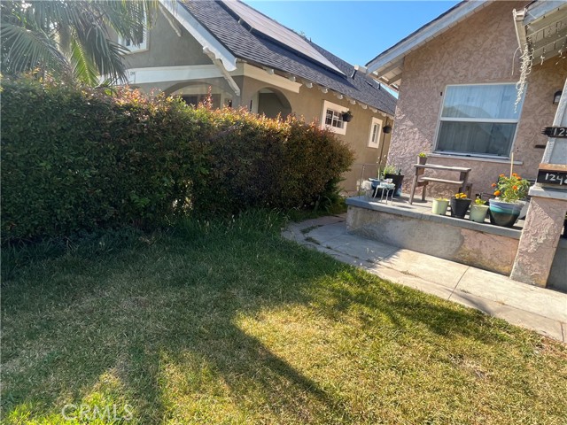 1248 Rolland Curtis Place, Los Angeles CA: https://media.crmls.org/medias/6960e529-ddbf-4b42-a886-7a635bd1a09e.jpg