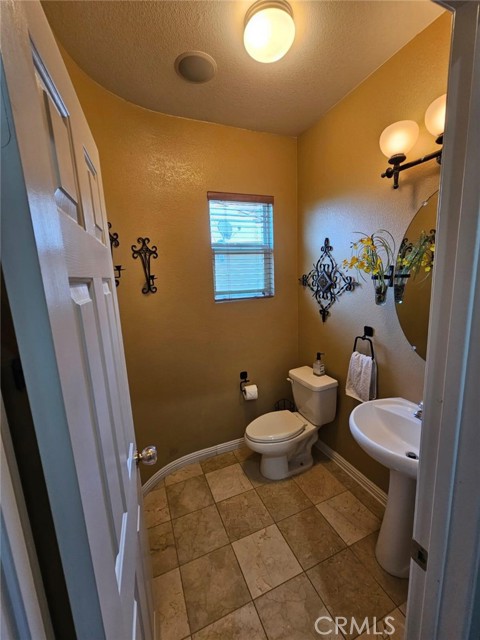 33394 Scarborough Lane, Temecula CA: https://media.crmls.org/medias/69613bd3-7107-465a-a526-c5521c3af3fd.jpg