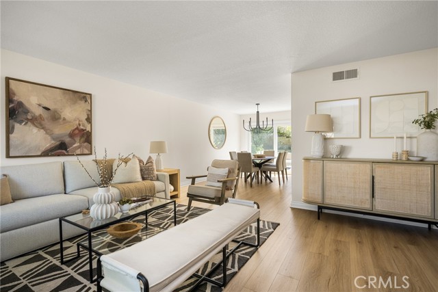 Detail Gallery Image 11 of 46 For 25232 Earhart, Laguna Hills,  CA 92653 - 4 Beds | 3 Baths