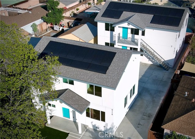 Detail Gallery Image 2 of 55 For 6118 Amos, Lakewood,  CA 90712 - 9 Beds | 7 Baths