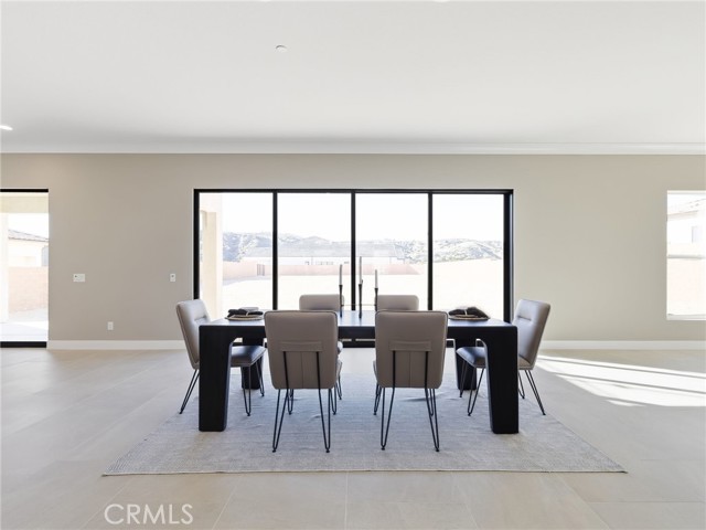 Detail Gallery Image 16 of 41 For 11913 Red Hawk Ln, Porter Ranch,  CA 91326 - 5 Beds | 5/1 Baths