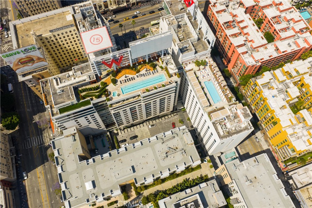 https://media.crmls.org/medias/6962583b-887b-42b8-8705-47a537e9eade.jpg?preset=X-Large