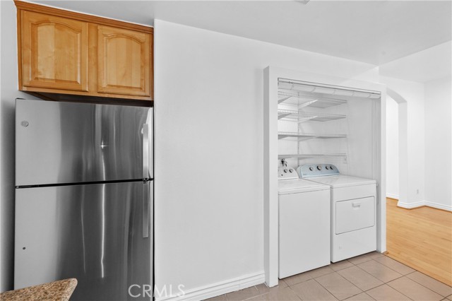 Detail Gallery Image 21 of 39 For 4838 Elmwood #7,  Los Angeles,  CA 90004 - 3 Beds | 3 Baths