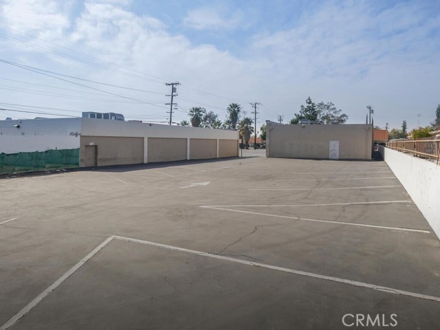 204 E Highland Avenue, San Bernardino, California 92404, ,Commercial Sale,For Sale,204 E Highland Avenue,CRIV22248727