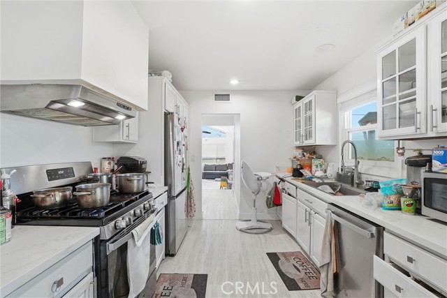 Image 5 of 15 For 11355 Desmond Street