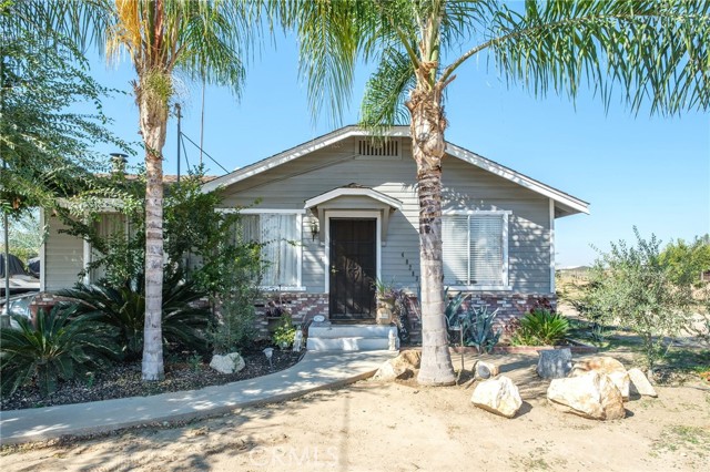 Details for 40283 Road 40, Dinuba, CA 93618
