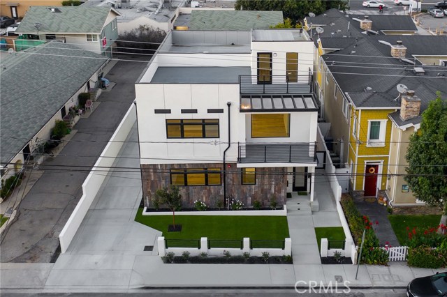 2321 Vanderbilt Lane, Redondo Beach, California 90278, 6 Bedrooms Bedrooms, ,2 BathroomsBathrooms,Residential,Sold,Vanderbilt,CV20231019