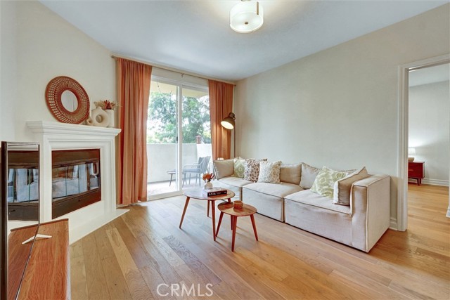 13935 Burbank, 105 photo 13