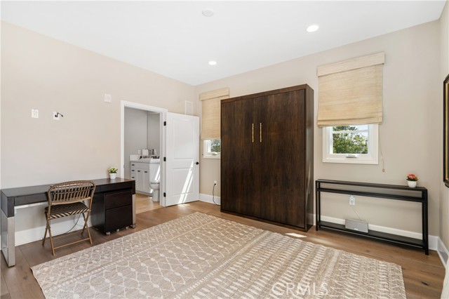 Detail Gallery Image 19 of 29 For 23500 Park Sorrento #D42,  Calabasas,  CA 91302 - 2 Beds | 2/1 Baths