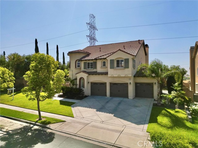 5381 Campania Way, Fontana CA: https://media.crmls.org/medias/6968955c-2fd7-4772-80f5-31e3f0091355.jpg